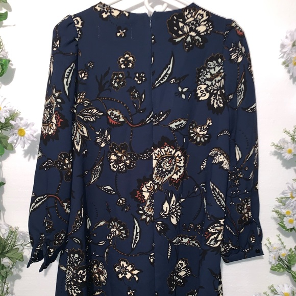 MANA FLORAL ART DRESS - Picture 5 of 7